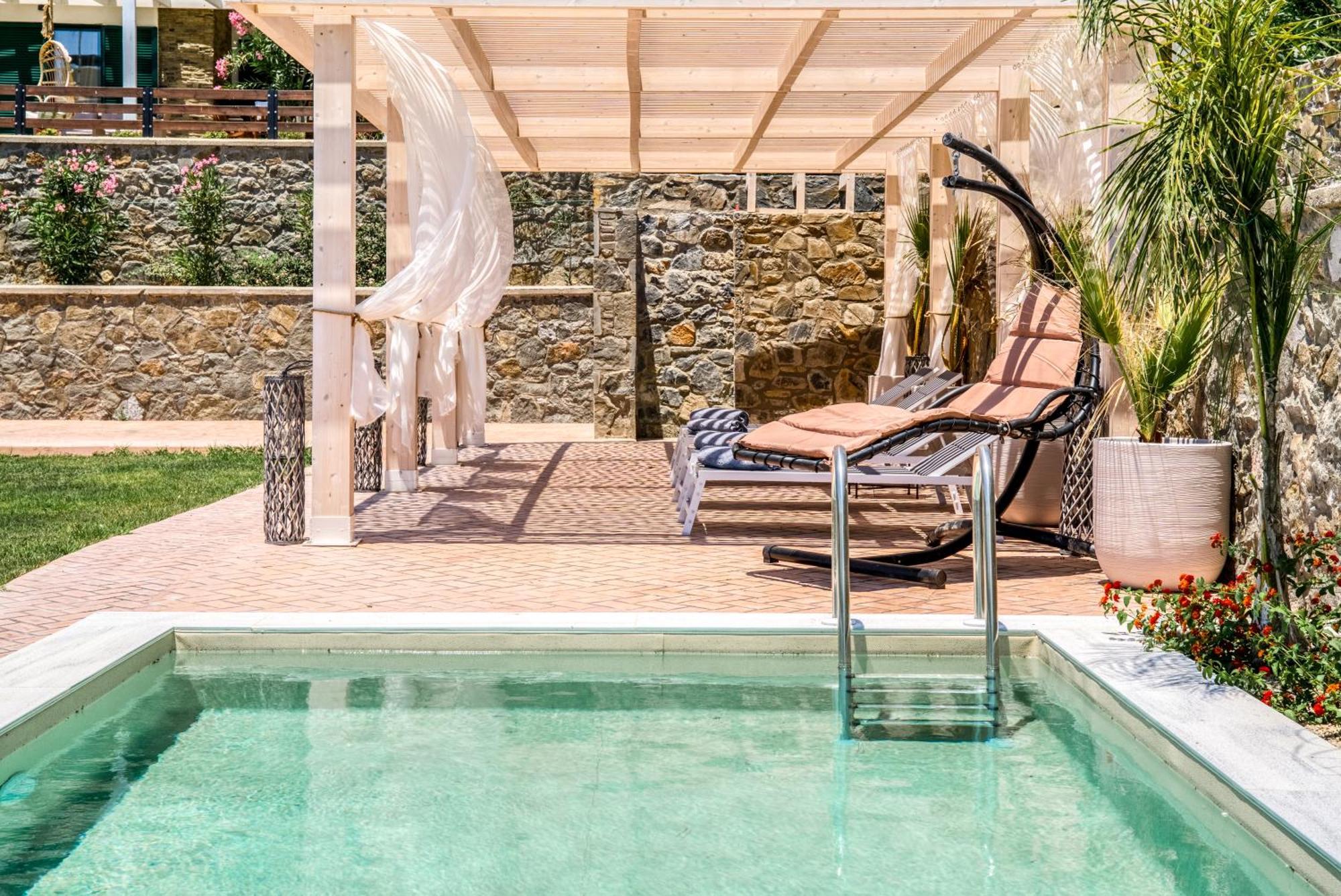 Heliophos Villa Aelia 키오타리 외부 사진